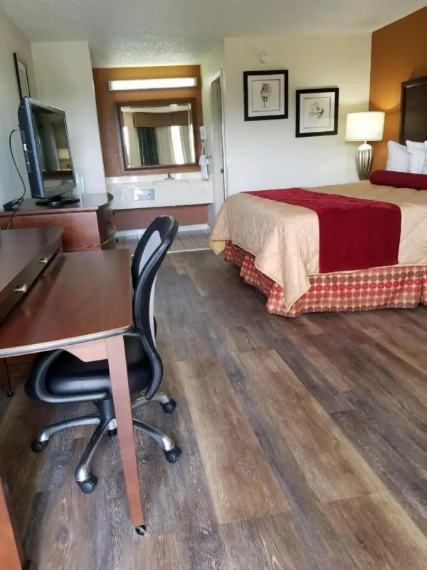 Royal Inn Main image